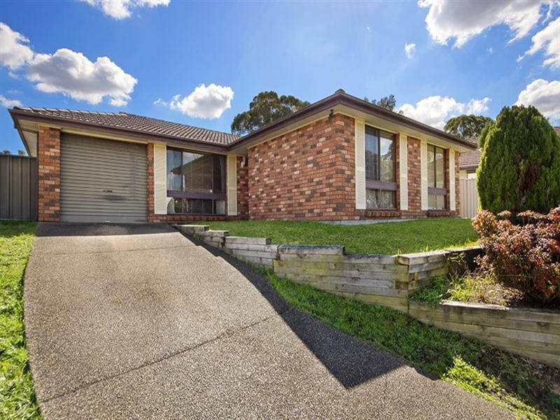 17 Cygnet Place, Illawong NSW 2234