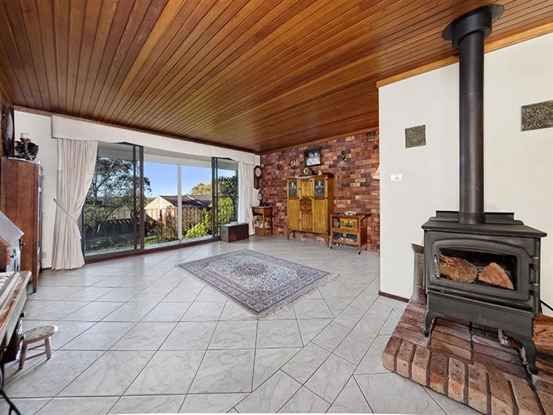 6 Belbowrie Close, Bangor NSW 2234