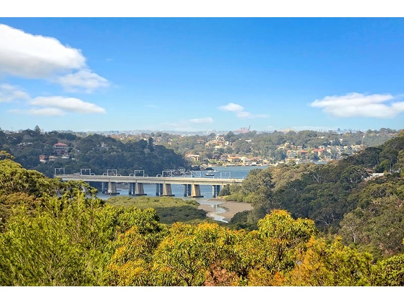 22 Waverly Place, Illawong NSW 2234