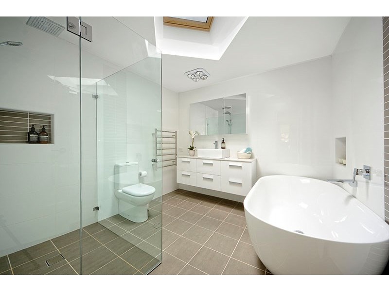 5 Yorrel Close, Alfords Point NSW 2234