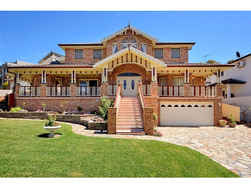 61 Dilkara Circuit, Bangor NSW 2234