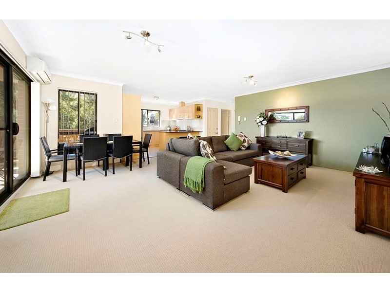 11/48-54 Railway Crescent, Jannali NSW 2226