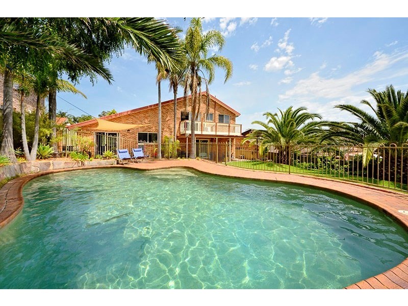 8 Moonah Road, Alfords Point NSW 2234