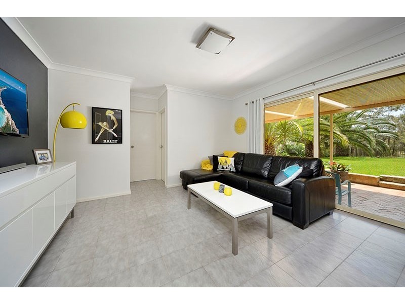 8 Moonah Road, Alfords Point NSW 2234