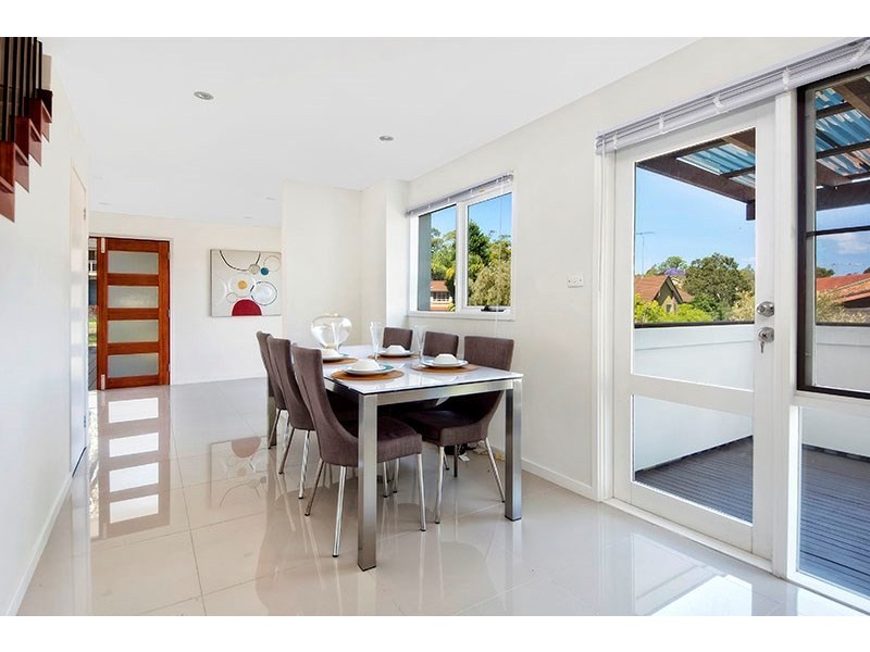 15 Wales Close, Illawong NSW 2234