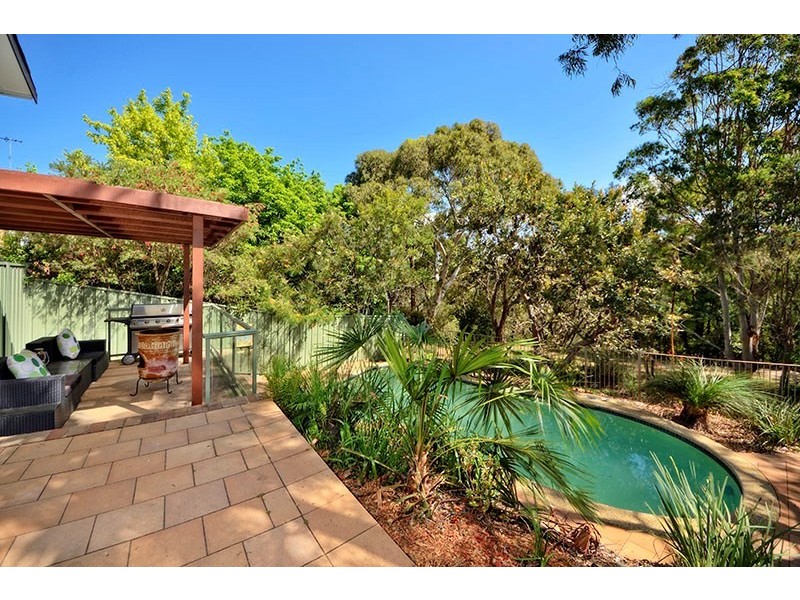 15 Wales Close, Illawong NSW 2234