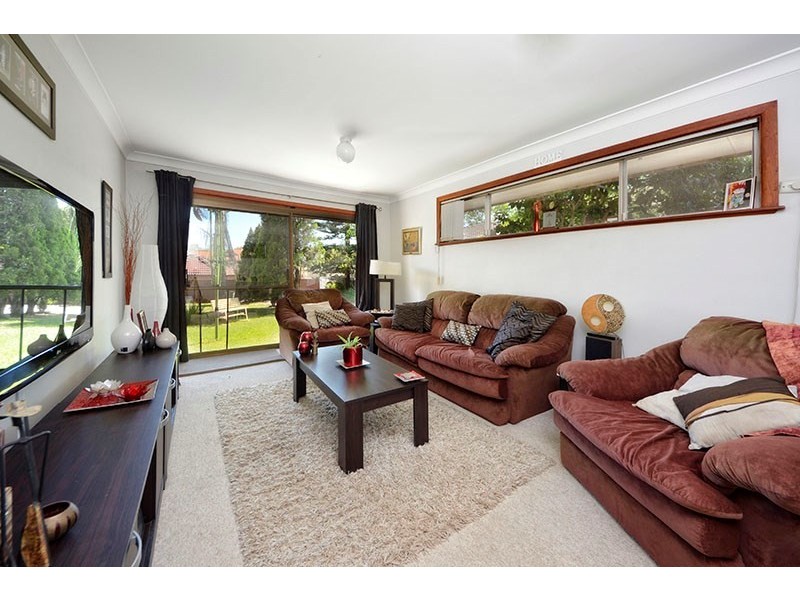 41 Mariner Road, Illawong NSW 2234