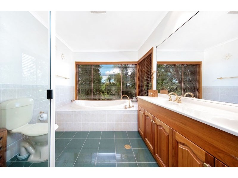 4 Underwood Place, Barden Ridge NSW 2234