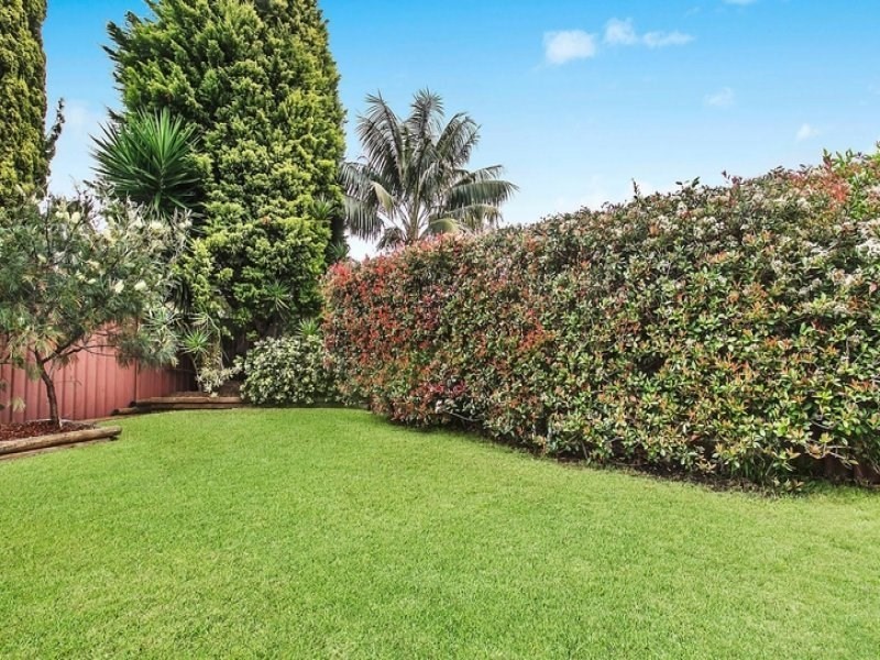 16 Hibiscus Close, Alfords Point NSW 2234