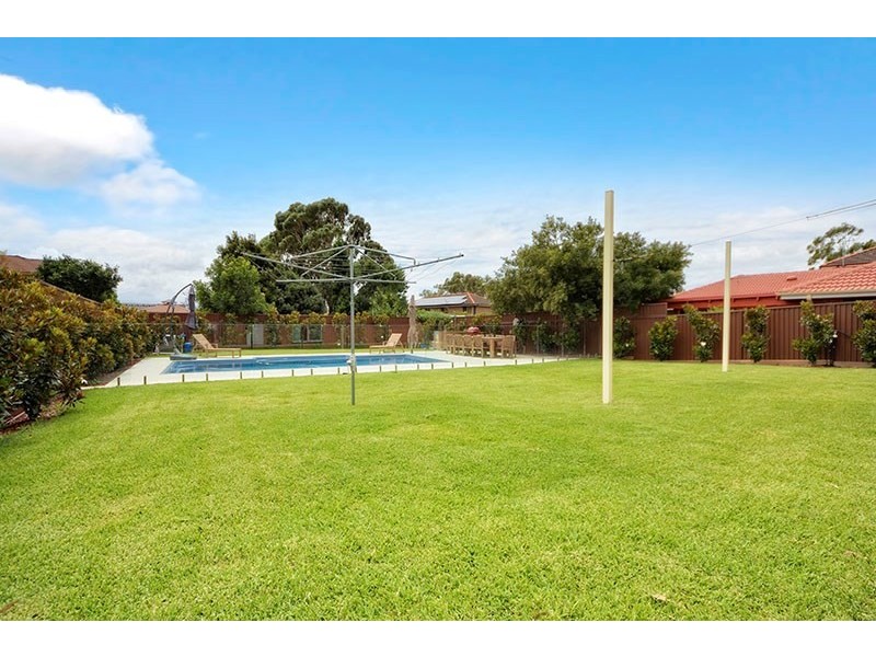 4 Belinda Road, Alfords Point NSW 2234