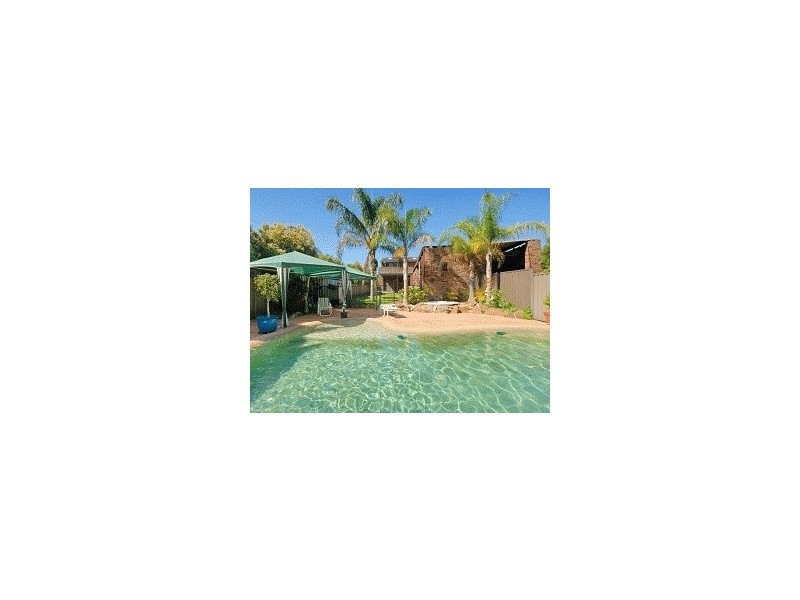 17 Austin Street, Illawong NSW 2234