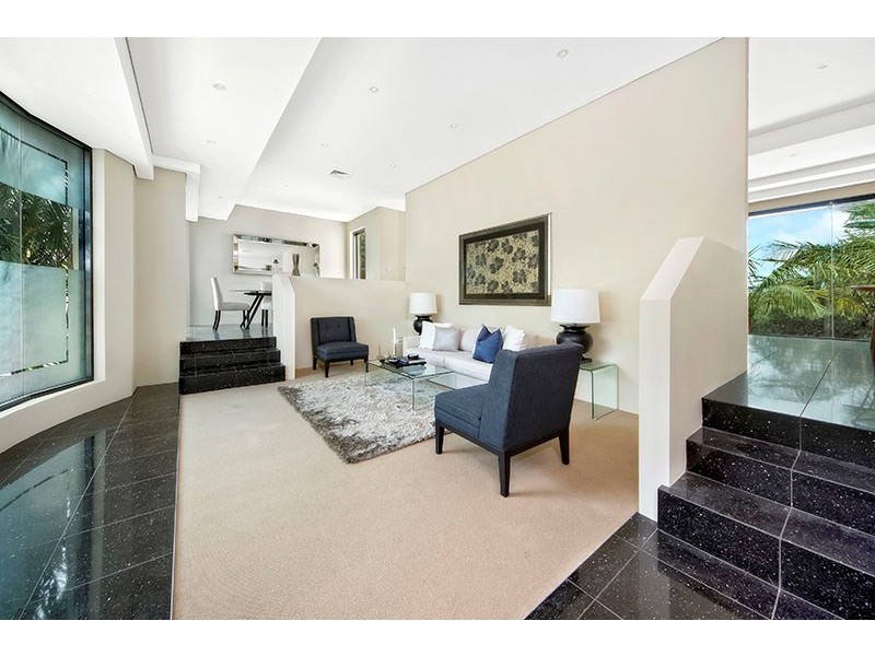 271 Fowler Road, Illawong NSW 2234