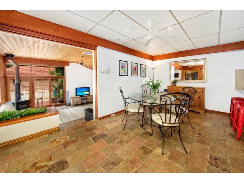 4 Cato Place, Illawong NSW 2234