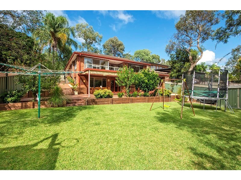 134 Hall Drive, Menai NSW 2234