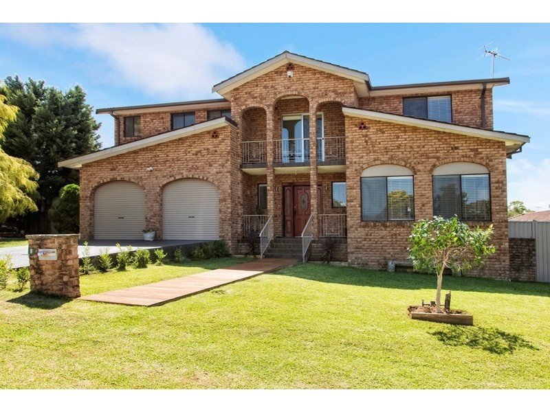 9 Empire Place, Illawong NSW 2234