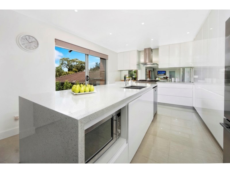 9 Empire Place, Illawong NSW 2234