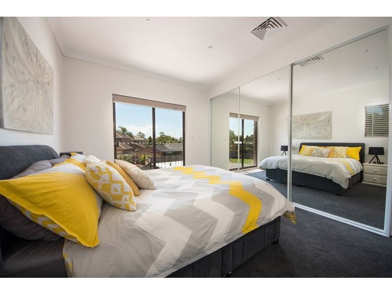 9 Empire Place, Illawong NSW 2234