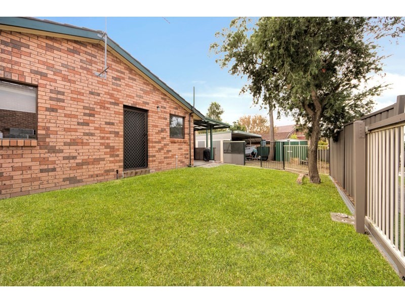 212 Fowler Road, Illawong NSW 2234