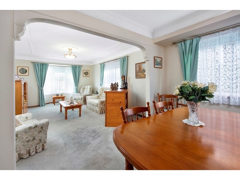 3 Kelsall Place, Barden Ridge NSW 2234