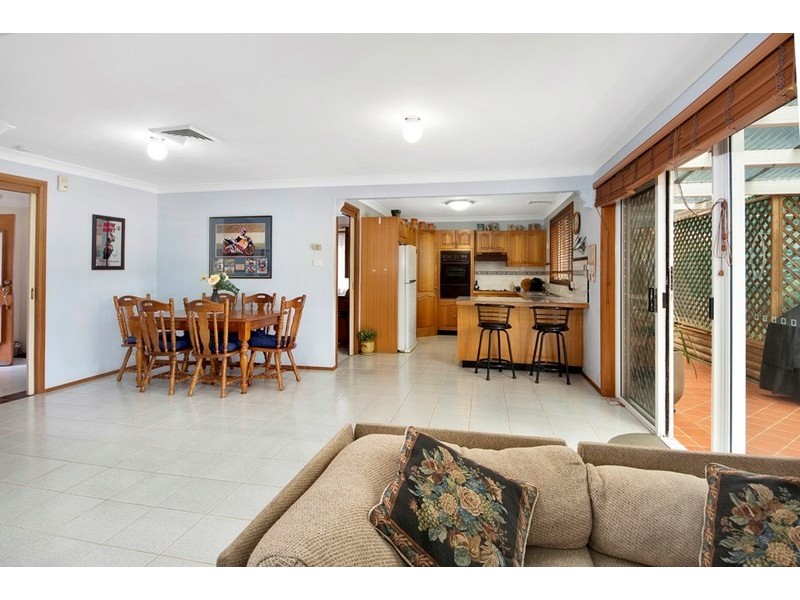 3 Kelsall Place, Barden Ridge NSW 2234