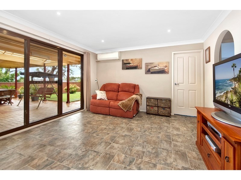 25 Brushwood Drive, Alfords Point NSW 2234