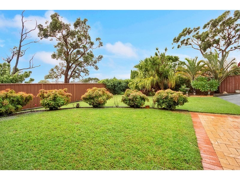 25 Brushwood Drive, Alfords Point NSW 2234
