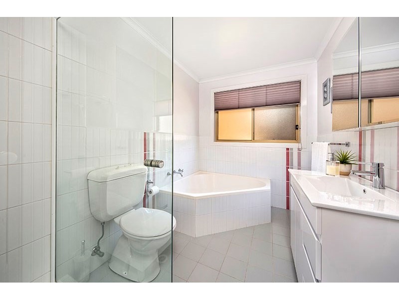 13 Ferrier Drive, Menai NSW 2234