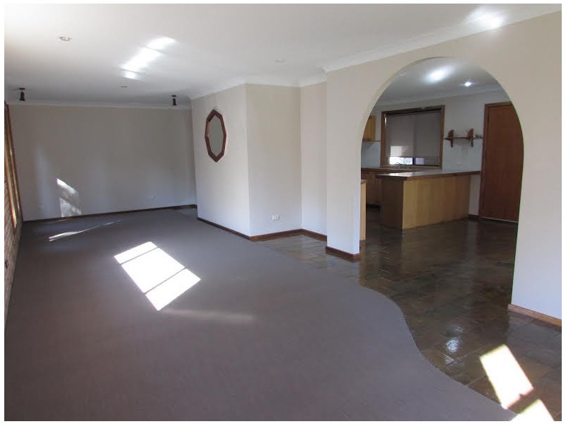 11 Boronga Close, Bangor NSW 2234