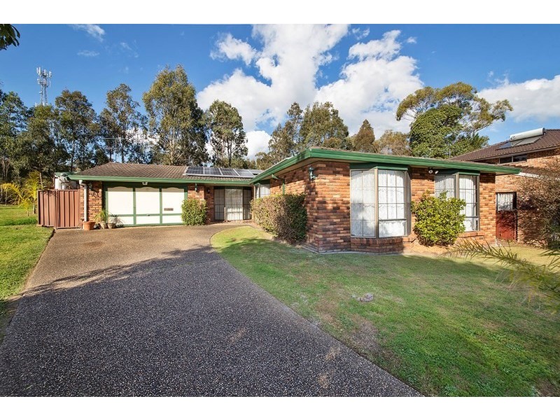 2 Kilborn Place, Menai NSW 2234