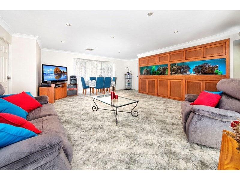 2 Kilborn Place, Menai NSW 2234