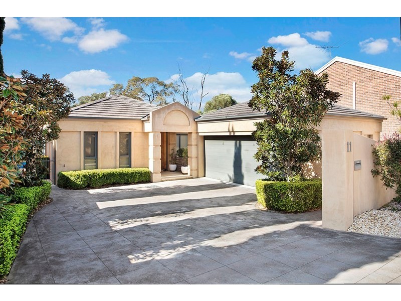 11 Poinciana Row, Menai NSW 2234