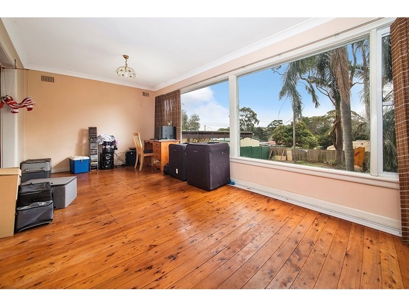 35 Leonay Street, Sutherland NSW 2232