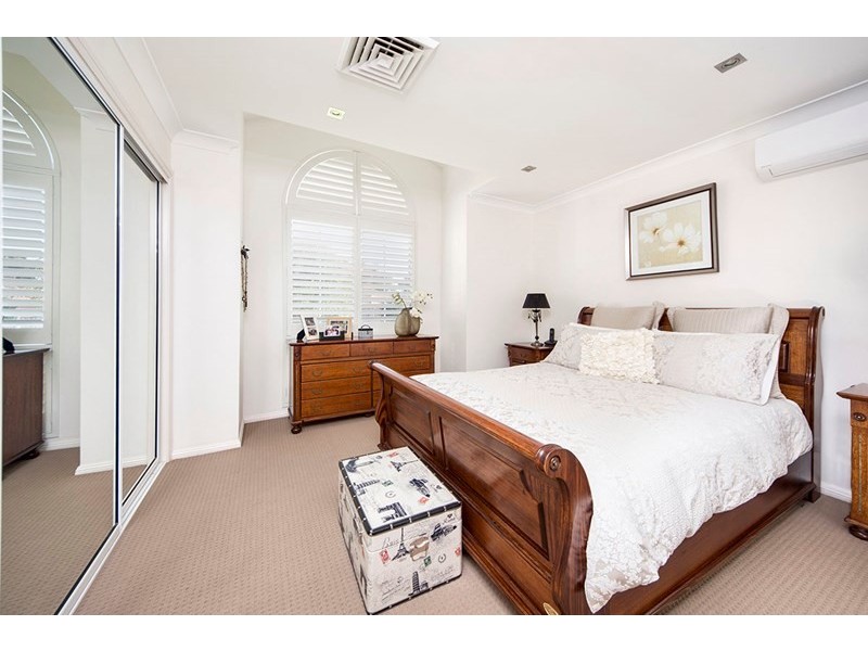 39 Dewberry Close, Menai NSW 2234