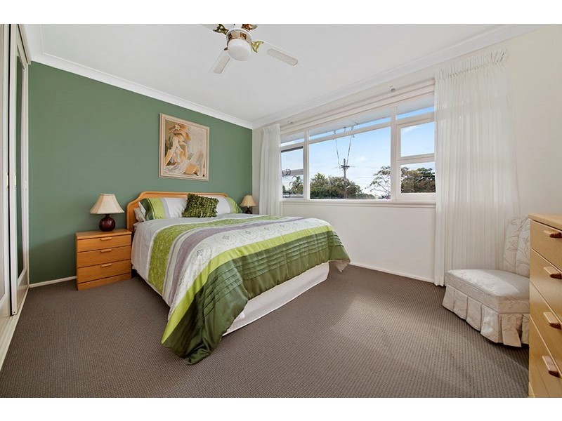 11 Wylie Street, Kirrawee NSW 2232