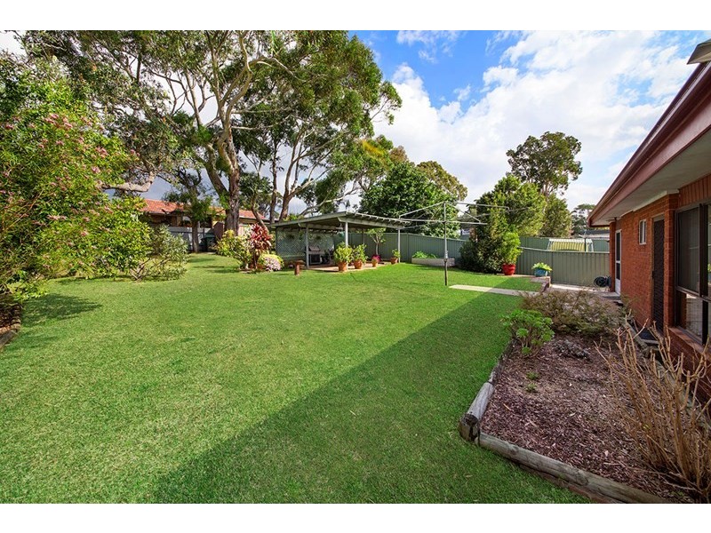 11 Wylie Street, Kirrawee NSW 2232