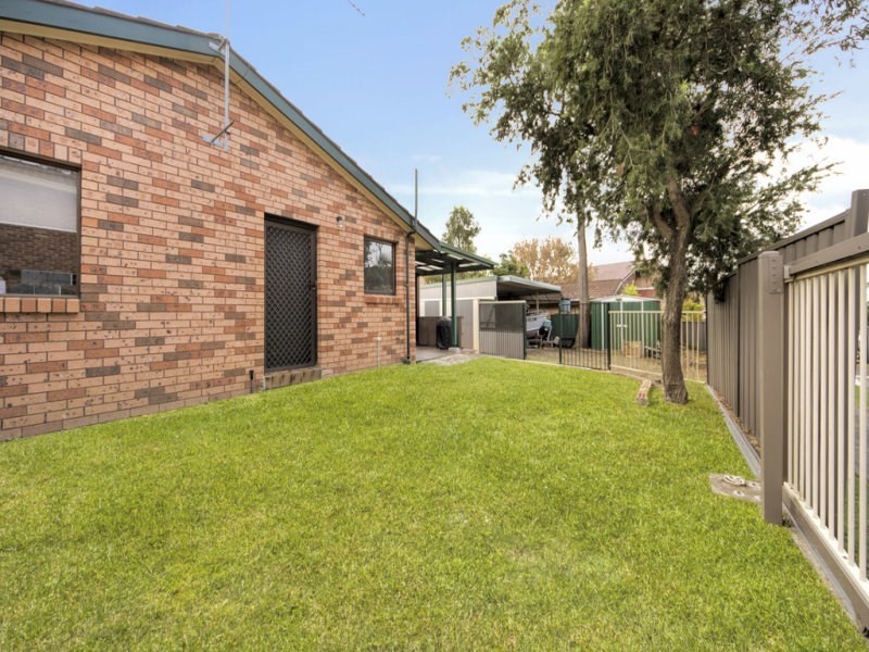212 Fowler Road, Illawong NSW 2234