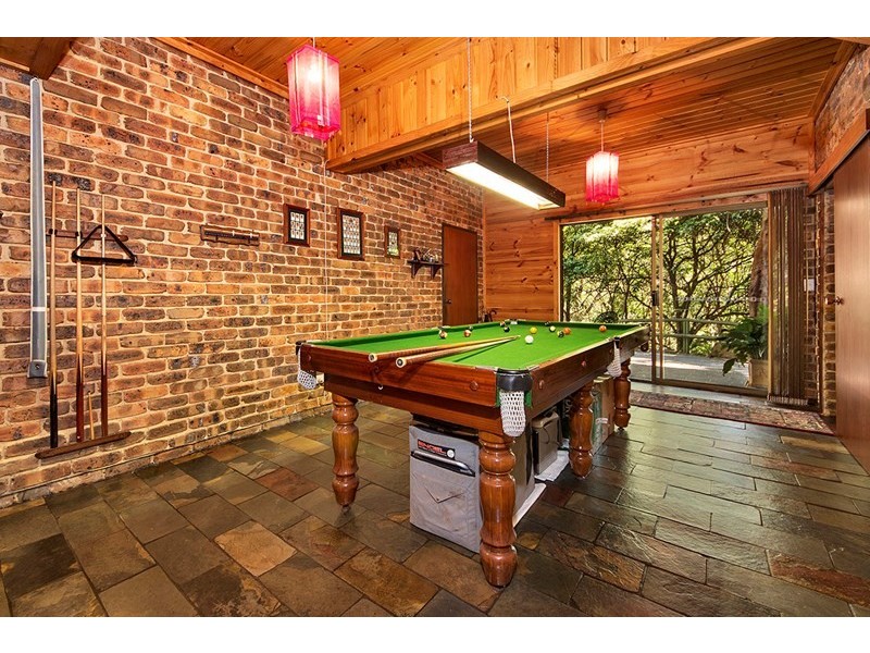 8 Old Ferry Road, Illawong NSW 2234