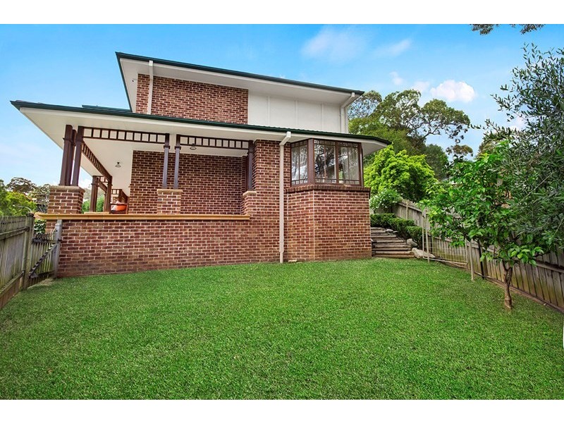 15 Burley Close, Illawong NSW 2234