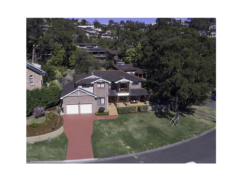 15 Burley Close, Illawong NSW 2234