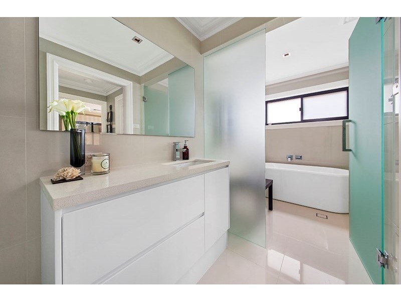 39 Jervis Drive, Illawong NSW 2234