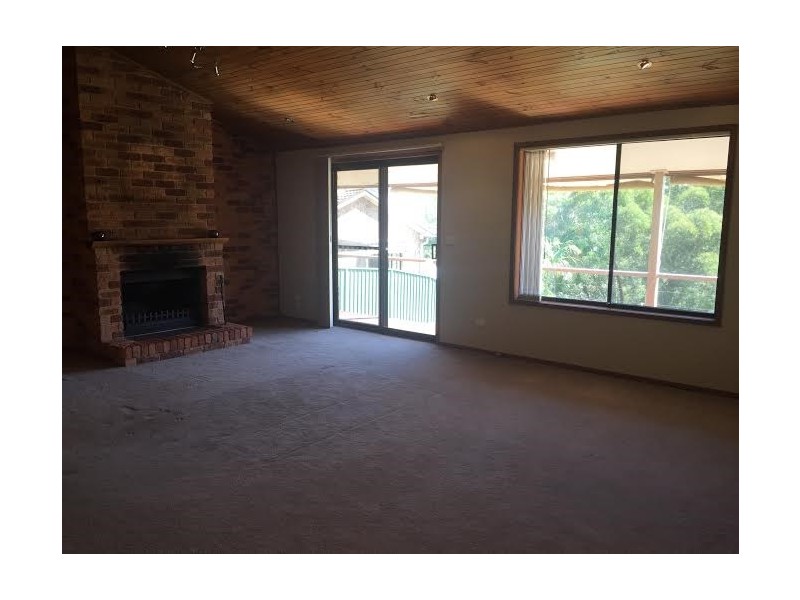 31 Barnes Crescent, Menai NSW 2234