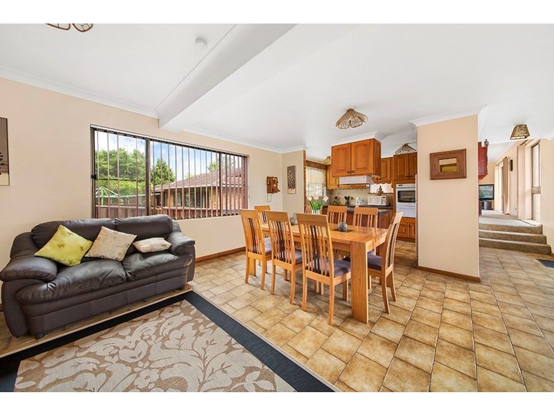 129 Hall Drive, Menai NSW 2234