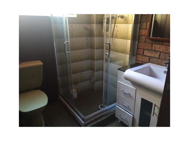 48 Bignell Street, Illawong NSW 2234