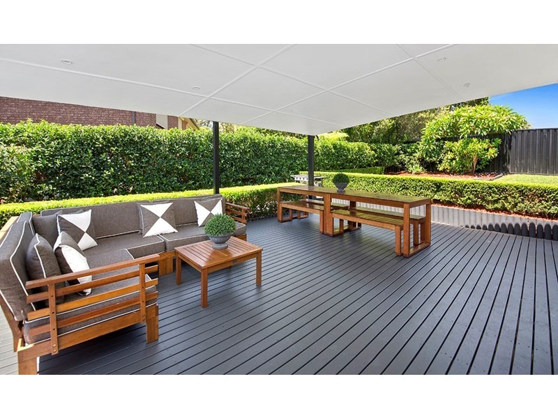 8 Empire Place, Illawong NSW 2234