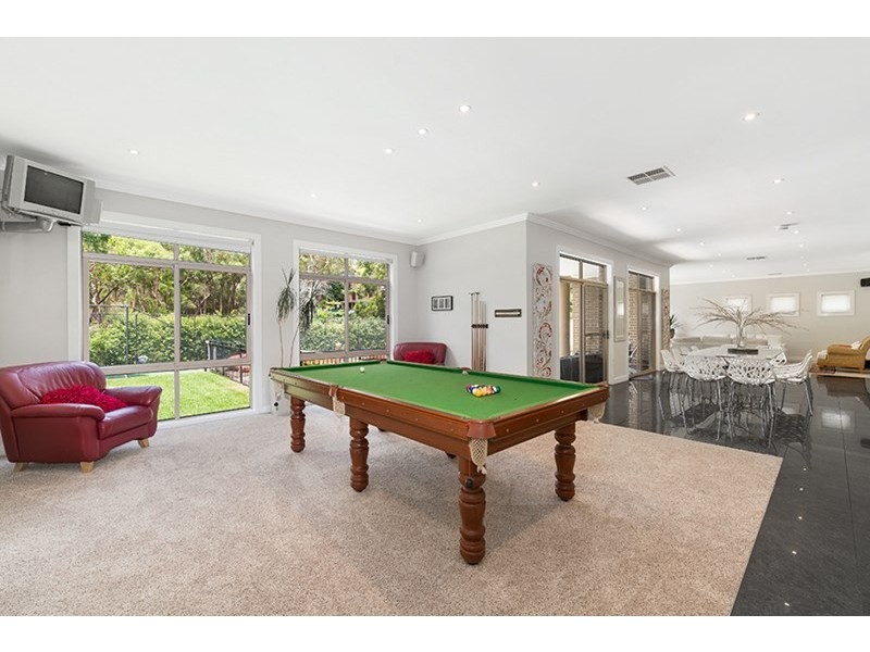 7 Tabard Place, Illawong NSW 2234