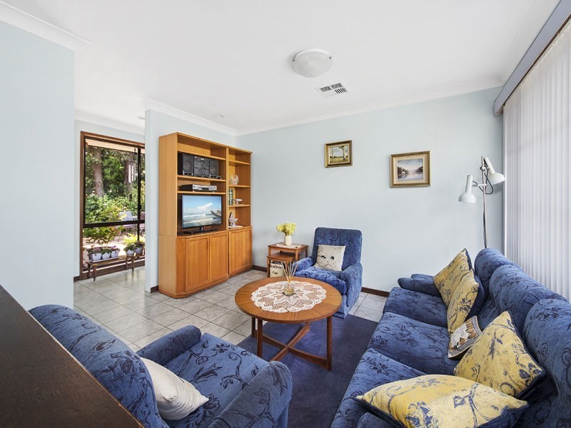 6 Catalpa Grove, Menai NSW 2234