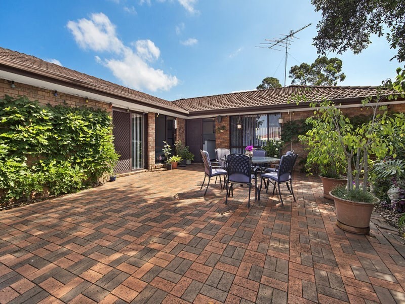 6 Catalpa Grove, Menai NSW 2234