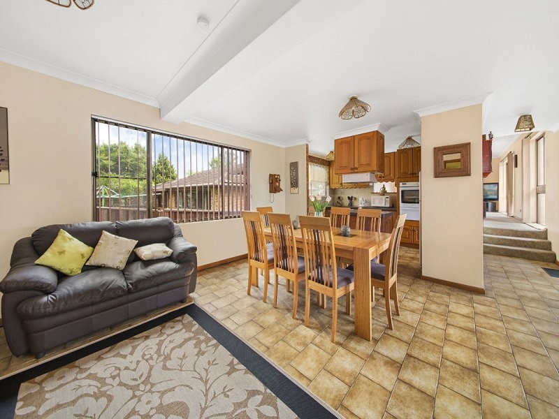 129 Hall Drive, Menai NSW 2234