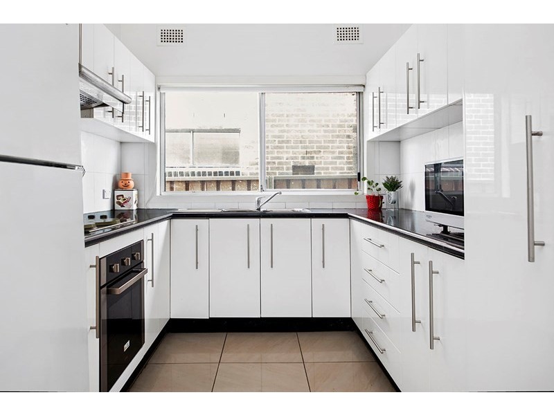 34 Donald Street, Picnic Point NSW 2213