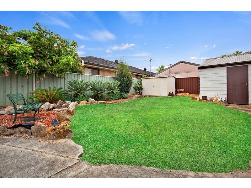 34 Donald Street, Picnic Point NSW 2213